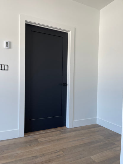1 Panel Solid Shaker